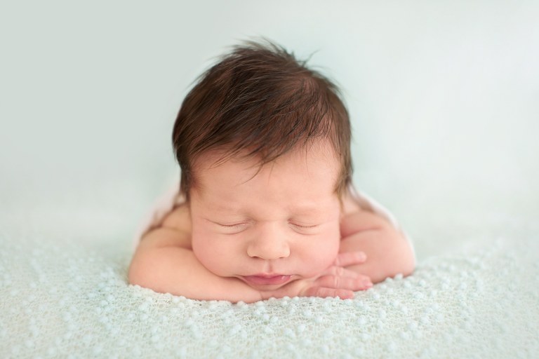 noworodkowa_sesja_zdjeciowa_Starogard